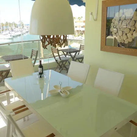 Apartamento Costa Sol Holiday *